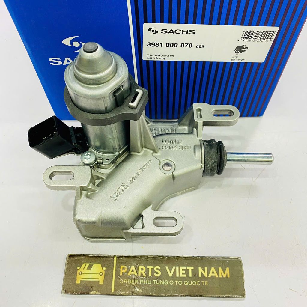 Xi lanh phụ bộ truyền động ly hợp, hoặc tổng côn Smart Fortwo Coupe, Cabrio 450, Roadster 452 đời 2000 - 2005. Hàng xịn hãng Sachs đặt 18 ngày. Mã 3981000070, A4310021600, 013981007101, Q0003226V014000000, Q0003226V016000000