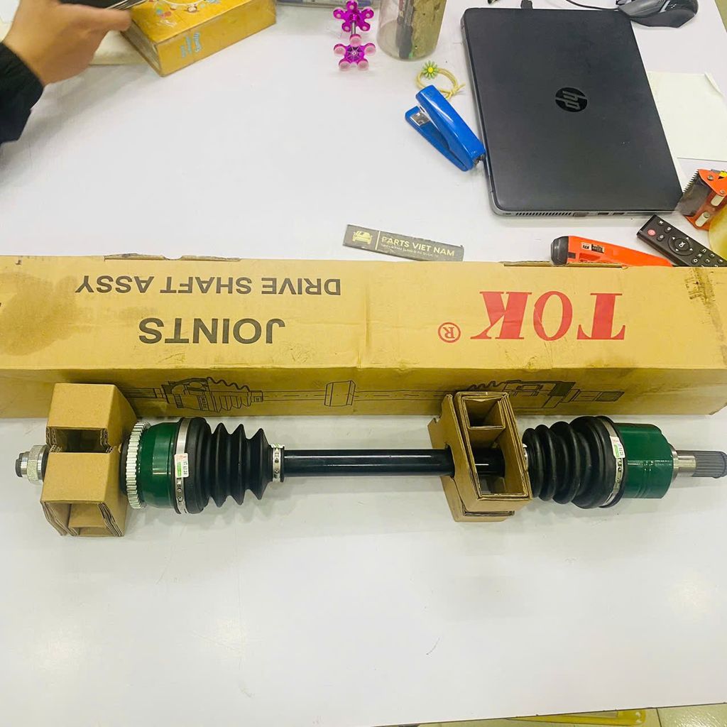 Cây láp bên trái Kia Rio số AT đời 2012 - 2017. Hàng Tok Japan. Thông số 25*25 dài 652mm. Mã 495001W200, YN-HY-31