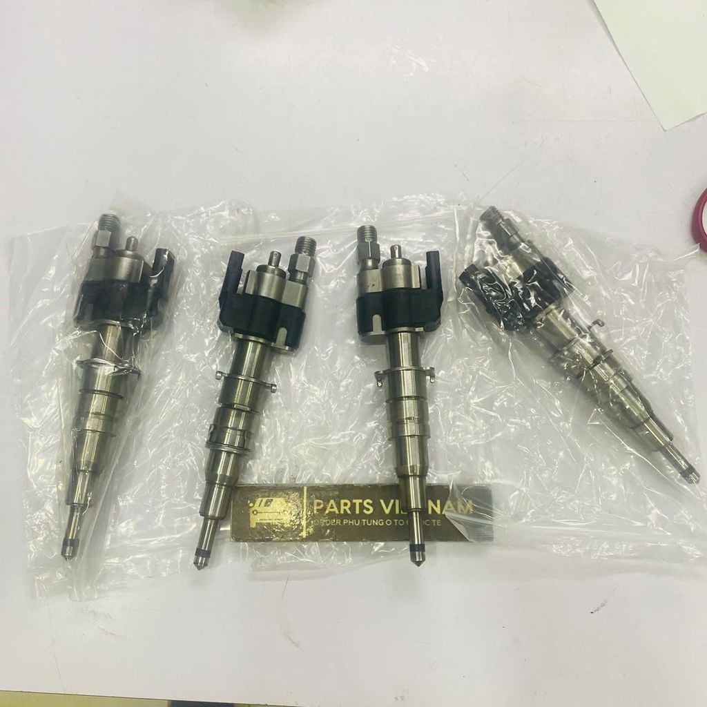 Kim phun BMW E93, E92, E90, E91, E88, E82, F10, F07, F12, F13, F01, F02, F03, F04, E70, E71, E72, E89, động cơ N54, N63, S63, N74. Hàng tân trang bảo hành 1 tháng đặt 3 - 5 ngày. Mã 13537585261