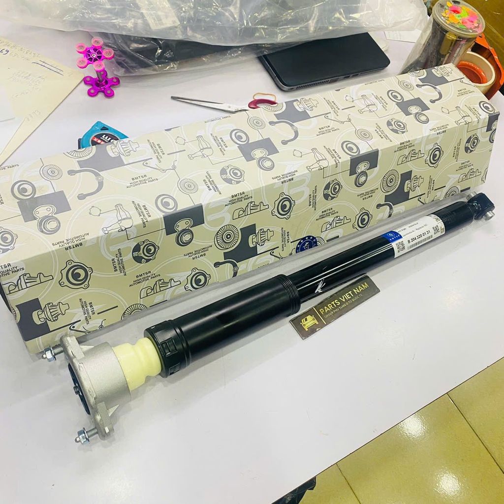 Giảm xóc sau hay phuộc sau liền tăm bông bát bèo Mercedes W204 C200, C250, C350, C300 đời 2007 - 2014. Mã 2043200131