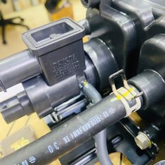 Bầu lọc than hoạt tính hay bầu lọc hơi xăng Lexus GX470 đời 2003 - 2006. Hàng xịn. Mã 77740-35490, 77740-35490