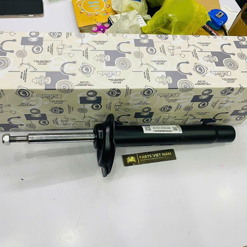 Giảm xóc trước hay phuộc trước bên phải BMW E46 318i, 323i, 325i, 316i, 320i. đời 2000 - 2009. Hàng Bmtsr. Mã 31316759096, 31316759098, 6759096, 6759098