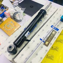 Giảm xóc hay phuộc sau bên trái BMW E70, X5, X6 đời 2006 - 2013. Hang Frey thân dài 40. Mã 33526781925, 33526781931, 33526782875, 33526782 877