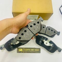 Má phanh hay bố thắng trước Land Rover Discovery Sport L550 2.0 và 2.2 đời 2011 - 2019. Hàng cao cấp bảo hành không mạt không zít. Mã LR061373, LR072681, LR118006, LR128263, LR160435, LR160486, LR160540