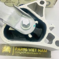 Cao su chân máy Mercedes W176, W117, W156, W246, W242 CLA180, CLA200, CLA250, CLA220, GLA220, GLA250, GLA200, GLA250 đời 2013 - 2024. Hàng Bmtsr. A2462400809