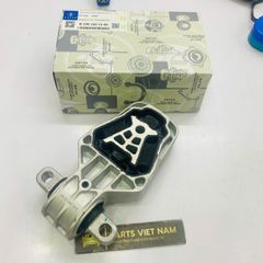 Chân máy sau Mercedes W176, W117, W156, W246, W242 A250, A200, A180, A220, A250,  B180, B200, B220, B250, B160 đời 2011 - 2018. Hàng Bmtsr. Mã A2462401209 ( 1 cái )