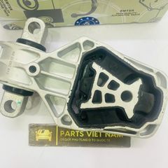 Chân máy sau Mercedes W176, W117, W156, W246, W242 CLA180, CLA200, CLA250, CLA220, GLA220, GLA250, GLA200, GLA250 đời 2013 - 2024. Hàng Bmtsr. Mã A2462401209 ( 1 cái )