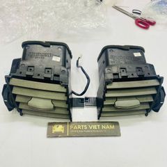 Cửa gió điều hòa trung tâm Lexus LS460, LS600 đời 2009 - 2012. Hàng tháo xe còn 90%, đặt hàng 8 - 12 ngày. Mã 555746-0071 RH, 555746-0070 LH ( 1 đôi )