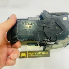 Cửa gió điều hòa trung tâm Lexus LS460, LS600 đời 2009 - 2012. Hàng tháo xe còn 90%, đặt hàng 8 - 12 ngày. Mã 555746-0071 RH, 555746-0070 LH ( 1 đôi )