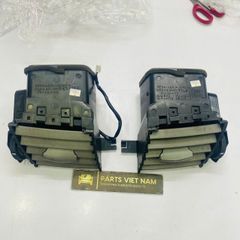 Cửa gió điều hòa trung tâm Lexus LS460, LS600 đời 2009 - 2012. Hàng tháo xe còn 90%, đặt hàng 8 - 12 ngày. Mã 555746-0071 RH, 555746-0070 LH ( 1 đôi )