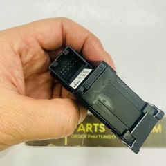 Công tắc phanh tay tự động Volwagen Tiguan, Seat Tarraco đời 2017 - 2023. Hàng cao cấp đặt hàng 4 - 6 ngày. Mã 5NA927225, 5NG927225C, 5NA927225B