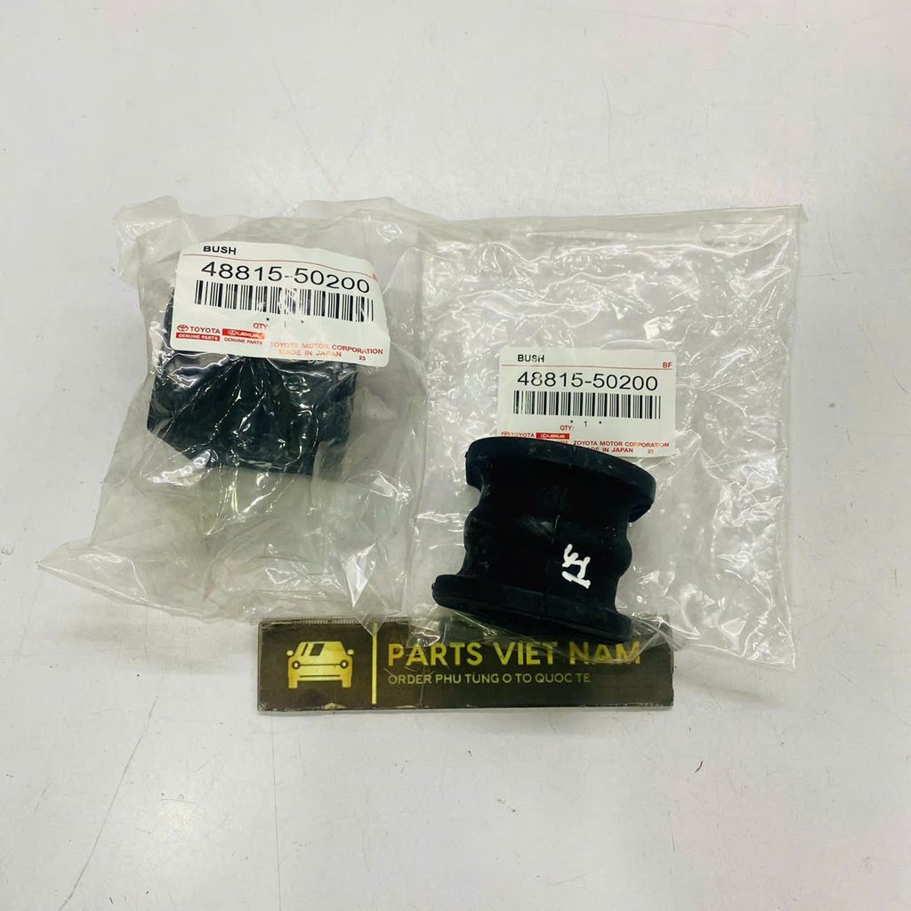 Cao su cân bằng trước hay cánh cung Lexus LS460, LS600H đời 2006 - 2015. Hàng cao cấp. Mã  48815-50200, 4881550200 ( 1 cái )