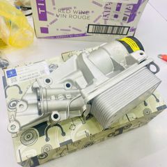 Cụm két sinh hàn hay két làm mát dầu Mercedes C230, C280, C300, C350, CLK350, GLK350, ML350, ML450, R350, S400, SLK80, SLK300, SLK350 động cơ M272 đời 2005 - 2012. Hàng Bmtsr. Mã A2721800000, A272180000064, A2721800210, A2721800410, A2721800510