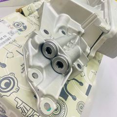 Cụm két sinh hàn hay két làm mát dầu Mercedes C230, C280, C300, C350, CLK350, GLK350, ML350, ML450, R350, S400, SLK80, SLK300, SLK350 động cơ M272 đời 2005 - 2012. Hàng Bmtsr. Mã A2721800000, A272180000064, A2721800210, A2721800410, A2721800510