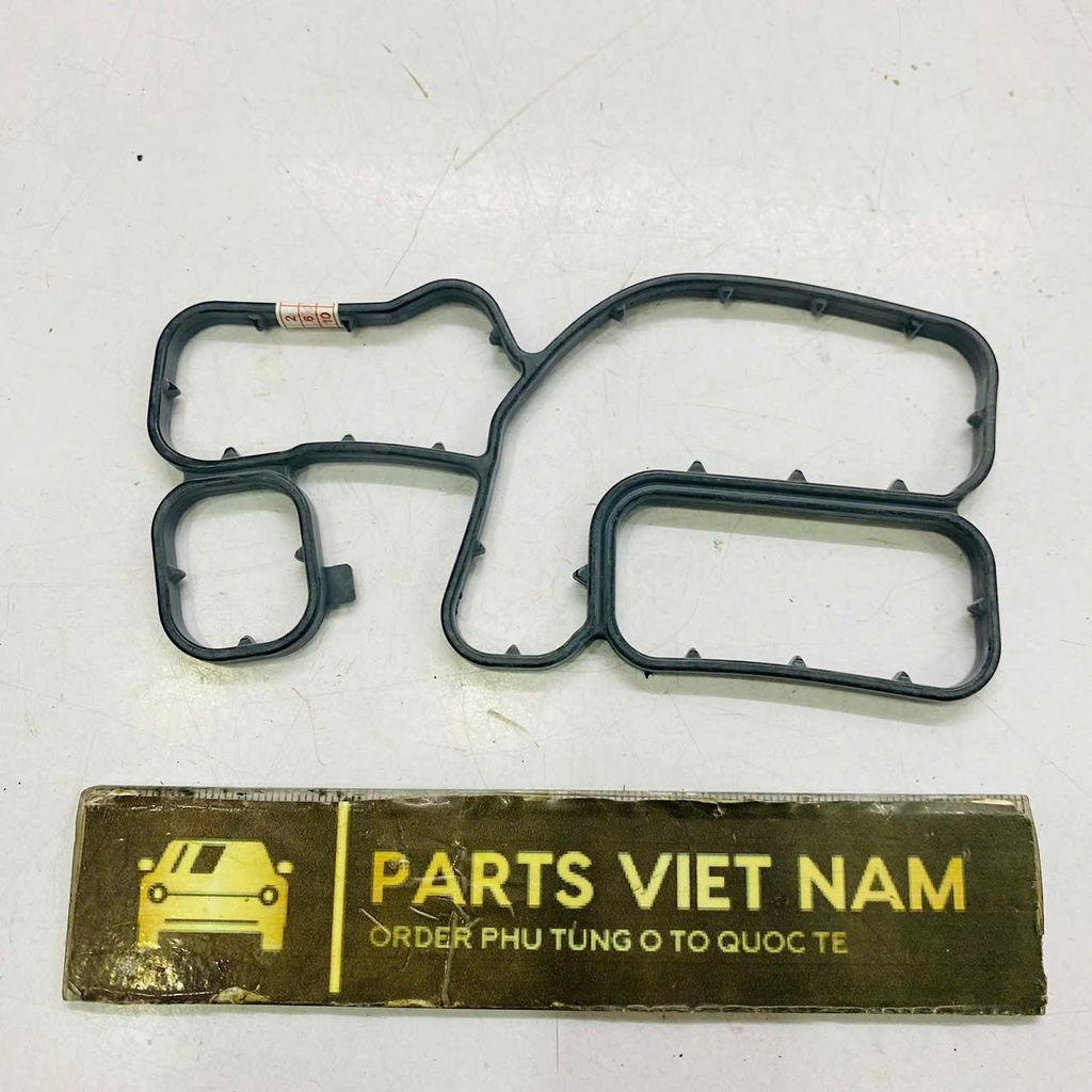 Gioăng két sinh hàn hay két làm máy dầu động cơ Mercedes W205, W213, W253, W167, W172 máy M274 C200, C350, C300, C250, E200, E250, E300, GLC300, GLC350, GLC250, GLE350, GLK200, GLK250 đời 2013 - 2018. Hàng xịn. Mã A2741880200