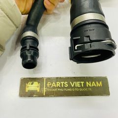 Ống nước trên két nước BMW E70 X5 đời 2007 - 2012. Hàng Bmtsr. Mã 17127593490, 17127537107