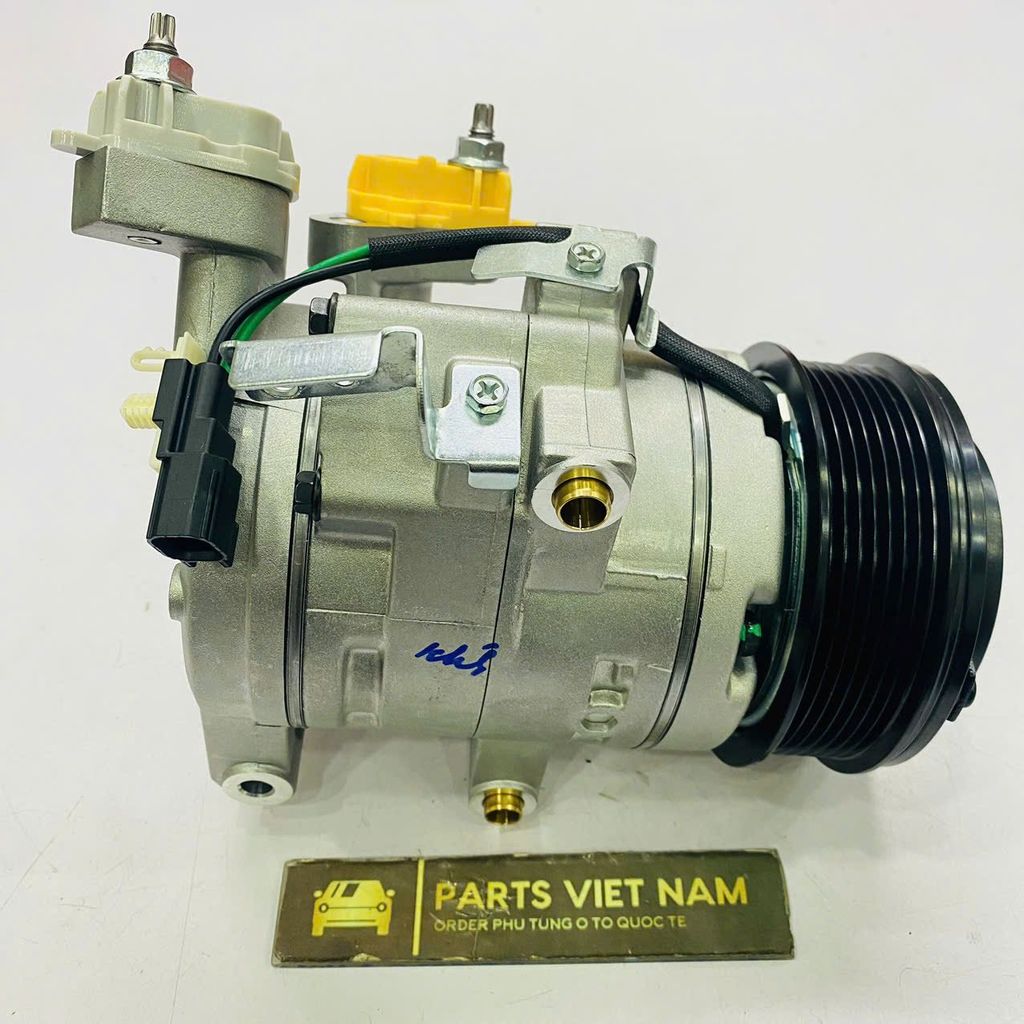 Lốc lạnh hay lốc điều hòa Ford Ranger, Mazda BT50 2.2 và 3.2 đời 2015 - 2020. Hàng Ford Thái. Mã EB3Z19703D, AB3919D629-BC