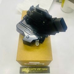 Ổ khóa ngậm cửa trước phải Ford Focus máy 1.8 và 2.0 đời 2005 - 2012. Hàng cao cấp. Mã 3M5AR21812ET