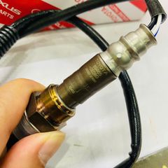 Cảm biến oxy dưới Toyota Highlander, Lexus RX 400h, RX350, RX450h đời 2005 - 2015. Hàng cao cấp. Mã 89465-0E010, 89465-0E030, 89465-0E050, 89465-0E080, 89465-48110, 89465-48180, 89465-48200, 89465-48230, 89465-48240, 89465-48250, 89465-48280