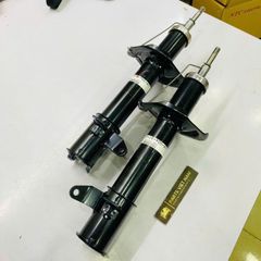 Giảm xóc, nhún sau hay phuộc sau Ford Laser 1.6 và 1.8 đời 2000 đời 2005. Hàng Showa Japan, Thay 1 đôi bảo hành 6 tháng. Mã BL5P-28-700, BL5P-28-900, BL5P28700, BL5P28900. ( 1 đôi )