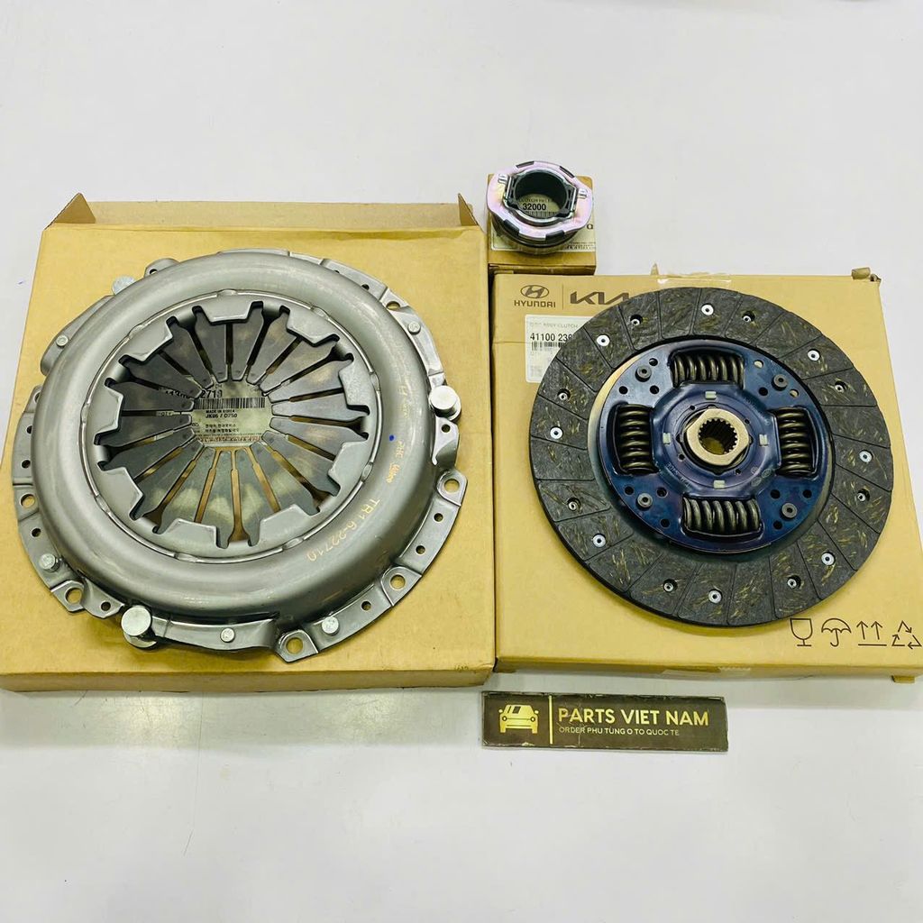 Bộ lá côn bàn ép bi tê hay đĩa ly hợp Kia Rio máy 1.4 đời 2014 - 2019. Hàng xịn Mobis. Mã 4130022710, 4110023040, 4142132000
