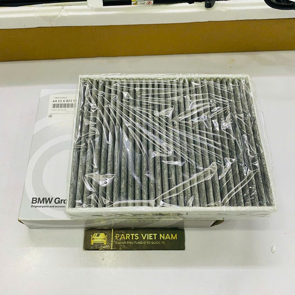 Lọc gió động cơ có than hoạt tính BMW F20, F22, F23, F30, F31, F32, F33, F34 động cơ N20, N55, 318i, 320i, 335i, 330d, 316i, 135i đời 2011 - 2018. Hàng cao cấp 64116821995