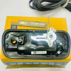 Tay nắm mở nắp thùng sau Chevrolet Colorado loại tay nhựa mầu đen đời 2012 - 2016. Hàng xịn GM. Mã 84641754