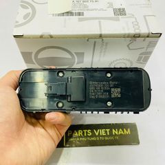 Công tắc lên xuống kính tổng mặt bạc Mercedes W167 GLE450, GLE300, GLE350, GLS400, GLS350, GLS450 đời 2018 - 2024. Hàng cao cấp bảo hành 3 tháng. Mã A1679050001, A1679057501, A1679050104, A1679050104