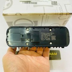 Công tắc lên xuống kính tổng mặt đen Mercedes W167 GLE450, GLE300, GLE350, GLS400, GLS350, GLS450 đời 2018 - 2024. Hàng cao cấp bảo hành 3 tháng. Mã A1679050001, A1679057501, A1679050104, A1679050104