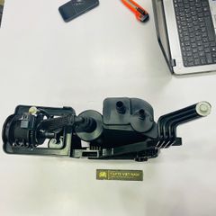 Bình lọc thu hồi hơi xăng có than hoạt tính hoặc bầu canister Land Rover Discovery Sport, Range Rover Evoque Autobiography, HSE, HSE Dynamic, SE, máy 2.0 đời 2012 - 2019. Hàng tháo xe còn đến 90%, đặt hàng 3 - 5 ngày. Mã LR048421, LR027449