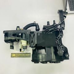 Bình lọc thu hồi hơi xăng có than hoạt tính hoặc bầu canister Land Rover Discovery Sport, Range Rover Evoque Autobiography, HSE, HSE Dynamic, SE, máy 2.0 đời 2012 - 2019. Hàng tháo xe còn đến 90%, đặt hàng 3 - 5 ngày. Mã LR048421, LR027449