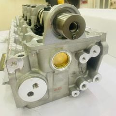Mặt máy hay mặt quy lát đủ cam cò supap Ford Ranger, Everest máy 2.5 động cơ WL đời 2003 - 2008. Hàng cao cấp. Mã WLWLY3100K0B, WLY3100K0