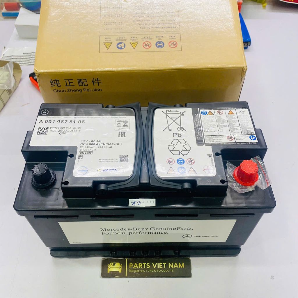 Bình ắc quy Mercedes GLA200, GLA220, GLA180, GLA250, GLA200, GLB200, GLB220, GLC200,  GLC220, GLC300, GLC350, GLC400, GLE450 đời 2012 - 2022. Hàng Mer China thông só 12V 80Ah 800A bảo hành 6 tháng đặt hàng 6 - 8 ngày. A0009821708