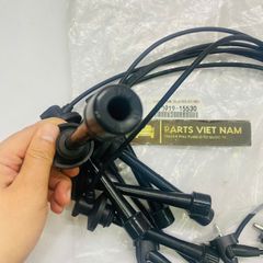 Dây cao áp hay dây phin Land Cruiser 4500 mát 1FZ FZJ100, FZJ105 đời 1999 - 2005. Hàng Yazaki dây dài nhất 90 cm. Mã 90919-15530, 9091915530 ( 1 bộ )