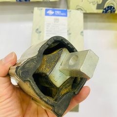 Cao su chân hộp số M276 Mercedes W222 S400, S450 đời 2013 - 2017. Hàng Frey. Mã A2222401218 ( 1 cái )