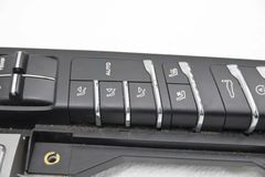 Bảng điều khiển trung tâm hay điều hòa không khí Porsche Panamera đời 2010 - 2013. Hàng tháo xe US mới 90%. Đặt hàng 18 - 20 ngày. Mã 97065320509, 970.653.205.09, 97061342702, 970.613.427.02, 97061347002