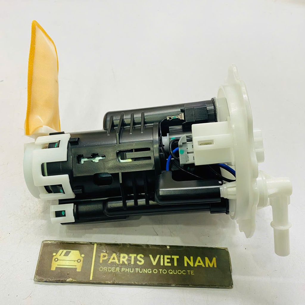 Cụm bơm xăng Ford Laser 1.6 và 1.8 đời 2000 - 2005. Hàng cao cấp bảo hành mô tơ 1 tháng. Mã ZL011335Z, ZL0113350, ZL0113350A