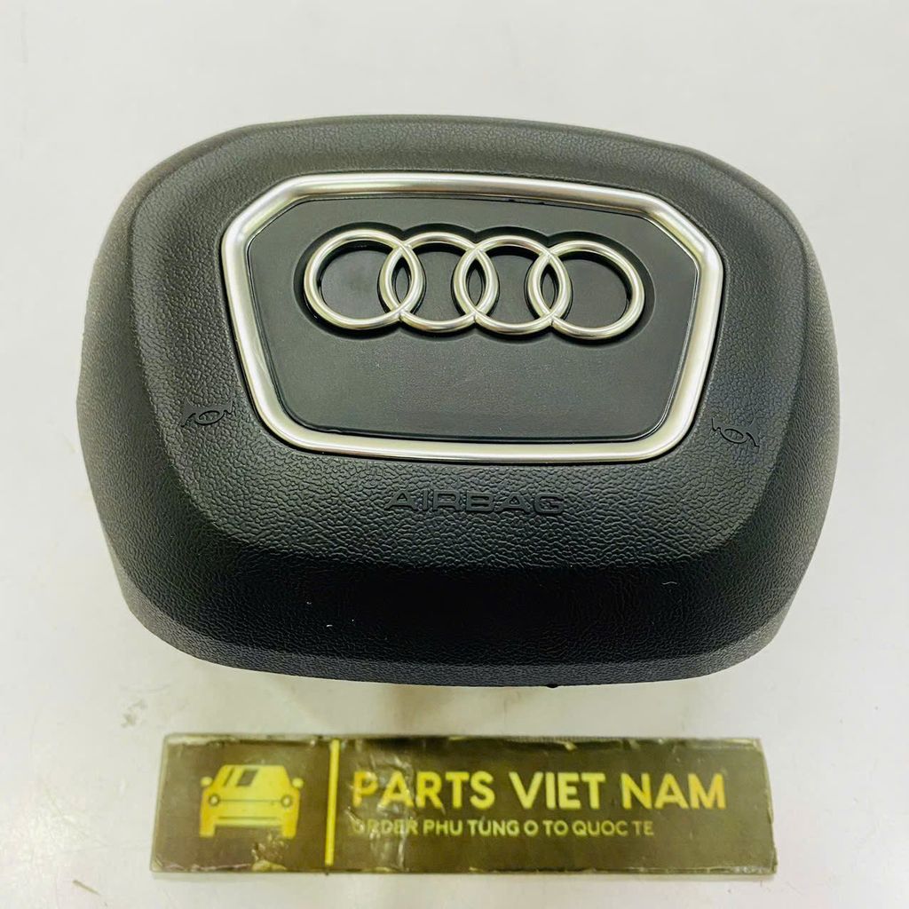 Túi khí vô lăng mầu đen Audi Q5, Q7 đời 2016 - 2025. Hàng xịn tháo xe zin còn 90% đặt 3 - 5 ngày. Mã 80A880201G, 80A880201, 4M0880201A