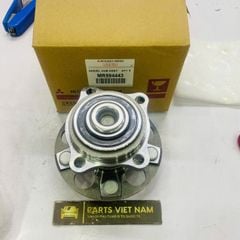 Cụm bi moay ơ sau hay bạc đạn bánh sau Mitsubishi Grandis đời 2005 - 2010. Hàng NSK Japan bảo hành 6 tháng. Mã MR594443