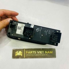 Công tắc lên xuống kính tổng cửa trước trái Ford Ecosports, Fiesta đời 2014 - 2018. Hàng tháo xe. Mã D2BZ14529B