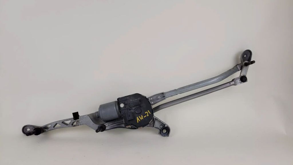 Mô tơ gạt mưa Mercedes W212 E200,E250, E300, E350 đời 2009 - 2016. Hàng tháo xe đặt hàng 5 - 7 ngày. Mã A2128201240, A212820124064