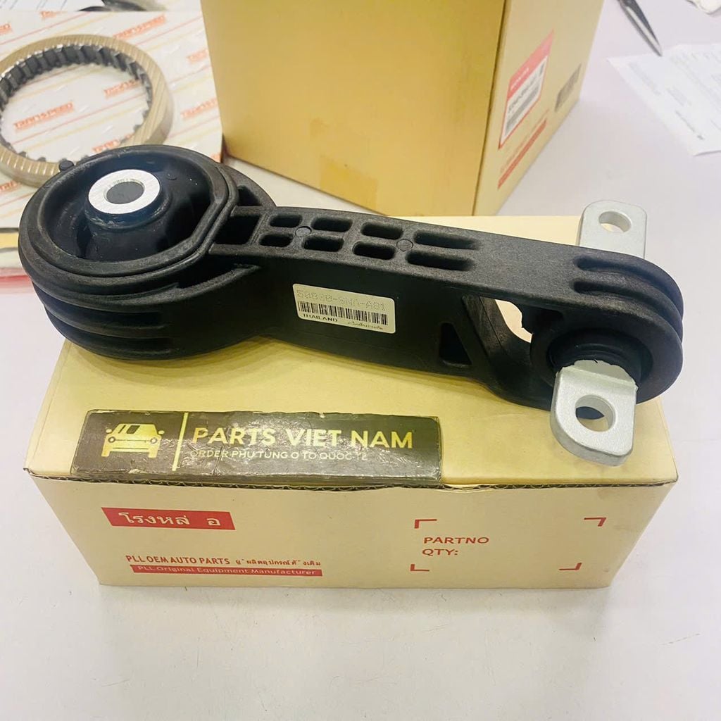 Chân giằng máy Honda Civic 1.8 đời 2006 - 2012. Hàng cao cấp Thailand. Mã 50880SNAA81