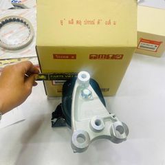 Cao su chân đầu máy hay chân máy dầu thủy lực Honda Civic 1.8 đời 2006 - 2012. Hàng cao cấp Thailand. Mã 50820SNAA00