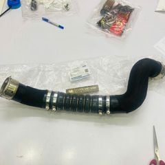 Ống gió turbo Ford Ranger Wildtrak Bi Turbo, Everest máy 2.0 đời 2020 - 2025. Hàng cao cấp. Mã JB3G6F073AE, JB3G-6F07-3AE