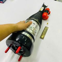 Giảm xóc hay phuộc nhún trước bóng hơi Mercedes W205 C200, C300, C250, C350 đời 2014 - 2018. Hàng cao cấp. Mã A2053204768 LH, A2053204868 RH