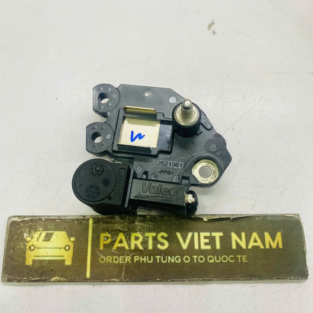 Ic hay tiết chế máy phát Ford Fiesta Ecosports Focus máy 1.5, 1.6, 2.0 đời 2006 - 2018. Hàng xịn Valeo. Mã AV6Z10346Y, AV6N10300HA