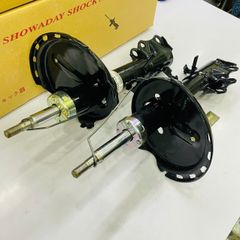 Giảm xóc hay phuộc nhún sau Lexus RX300, RX330, RX350 máy 3.3 động cơ 3MZ đời 2003 - 2006. Hàng Showa Japan thay 1 đôi bảo hành 6 tháng. Mã 48530-49325 RH, 48540-49215 LH ( 1 cái )