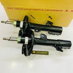 Giảm xóc hay phuộc nhún trước Lexus RX330, RX350 máy 3.3 động cơ 3MZ đời 2003 - 2006. Hàng Showa Japan thay 1 đôi bảo hành 6 tháng. Mã 48510-49445 RH, 48520-49555 LH ( 1 cái )