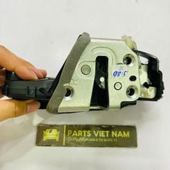 Cơ cấu khóa cốp sau hay cửa hậu Toyota Rav4 đời 2005 - 2012. Hàng cao cấp. Mã 69110-42130, 6911042130