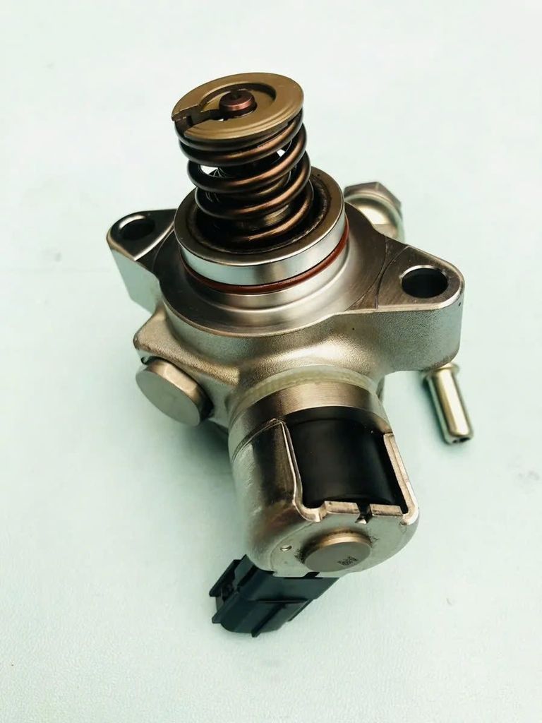 Bơm cao áp hay tăng áp Mazda 3, Mazda 6, CX3 , CX-3, CX-5, CX5, CX30, CX-30 máy 2.5 đời 2018 - 2024. Hàng xịn mới 100%. Mã PYFB203F0, PYFA203F0, PYFA-20-3F0, PYFB-20-3F0, GDP764